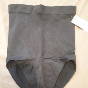 Shapermint Black Essential highwaisted Panty